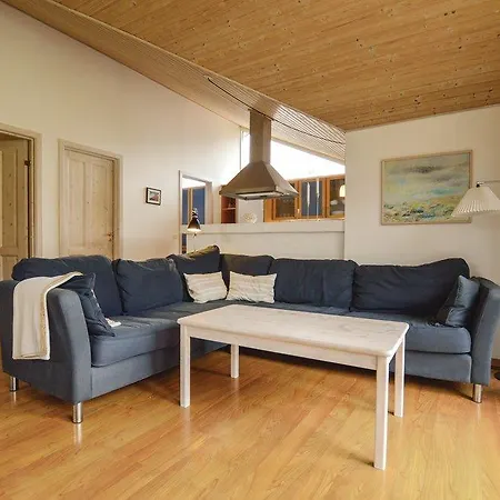 Two-bedroom Holiday In Skalskor * Skælskør